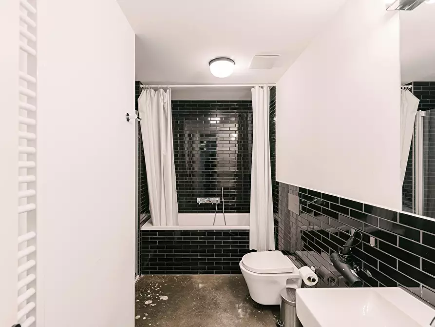 Immagine 9 di Appartamento in affitto  in Rungestraße a Berlin