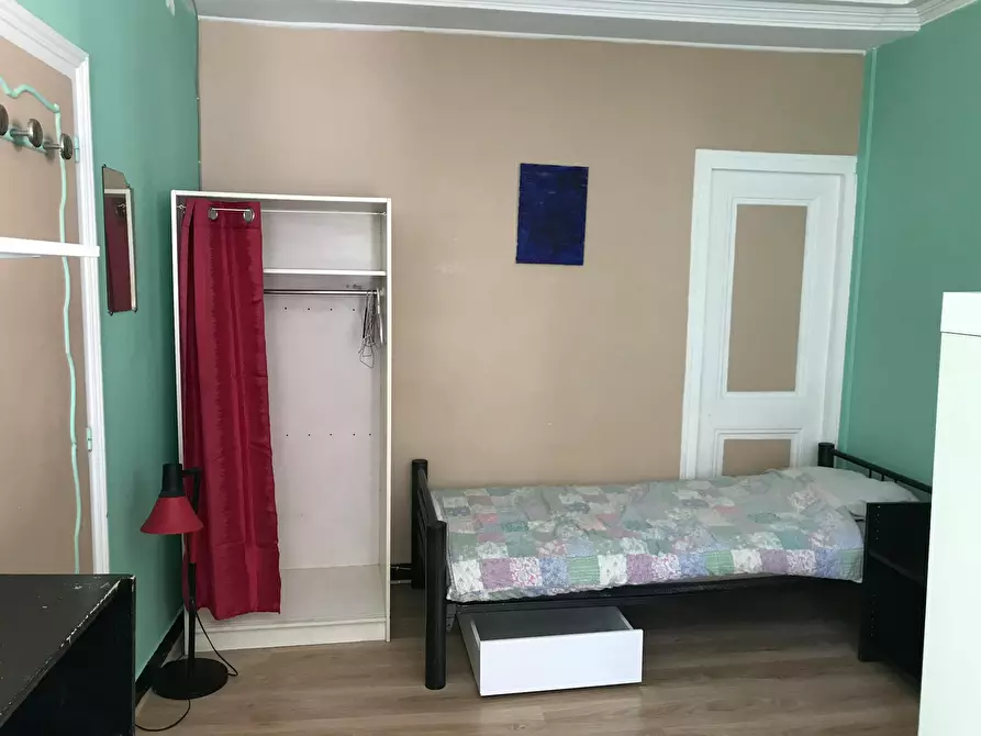 Immagine 4 di Camera condivisa in affitto  in Grande Rue a Savigny-sur-Orge