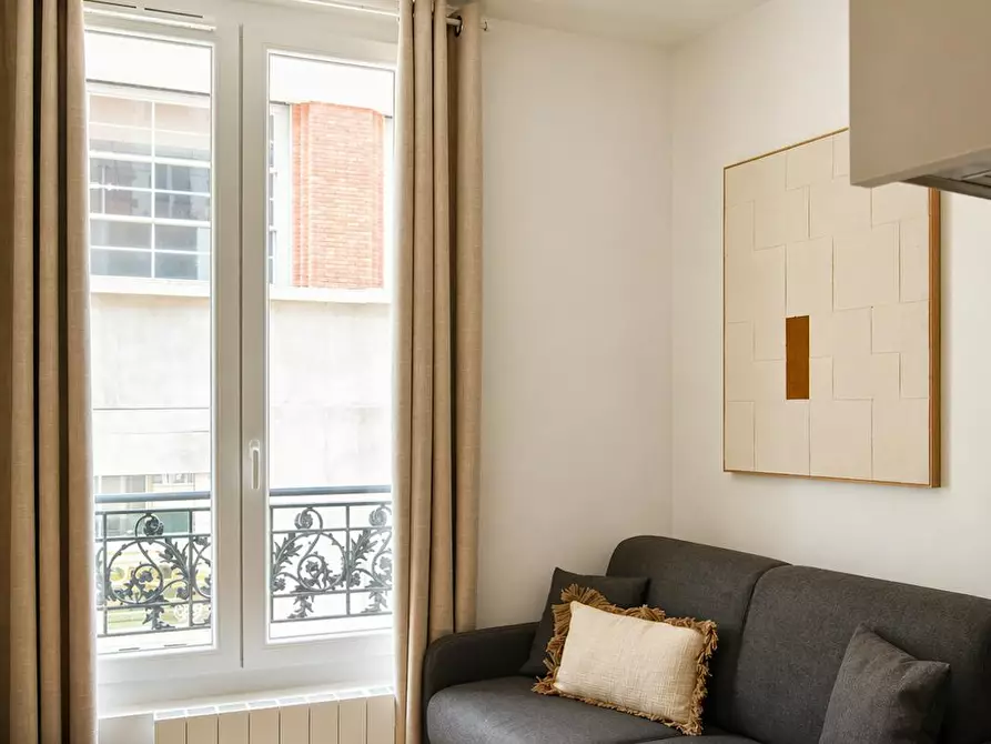 Immagine 1 di Appartamento in affitto  in Rue Duc a Paris 18
