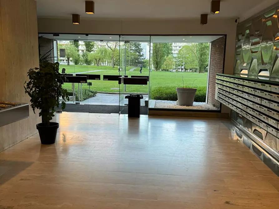 Immagine 5 di Appartamento in affitto  in Avenue de la Charmille a Woluwe-Saint-Lambert
