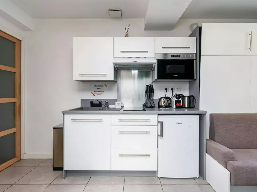 Immagine 5 di Appartamento in affitto  in Grande Rue de la Guillotière a Lyon