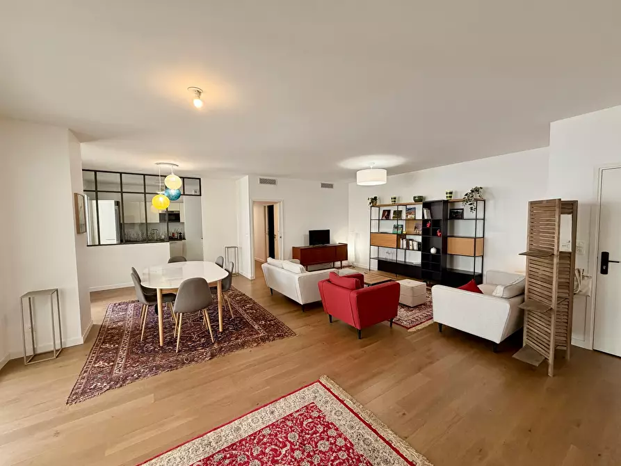 Immagine 9 di Appartamento in affitto  in Rue Curie a Lyon