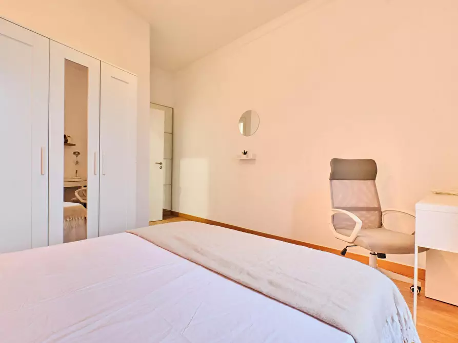 Immagine 6 di Camera in affitto  in Carrer de Balmes a Barcelona
