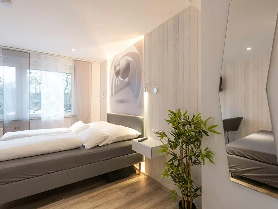 Immagine 1 di Appartamento in affitto  in Weiherstraße a Leverkusen