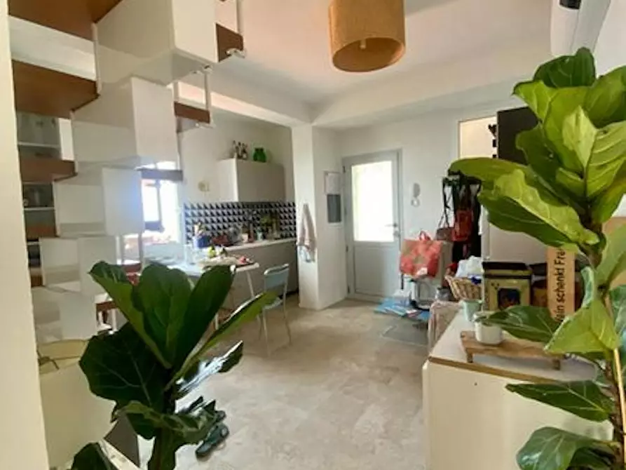 Immagine 3 di Casa indipendente in affitto  in Via alle Ville a Ventimiglia
