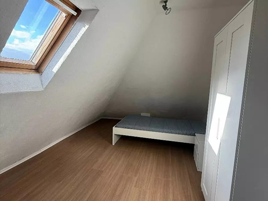 Immagine 2 di Camera condivisa in affitto  in Stuttgarter Straße a Stuttgart Zuffenhausen