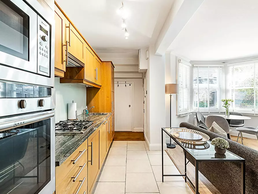 Immagine 3 di Appartamento in affitto  in Bloom Park Road a Hammersmith