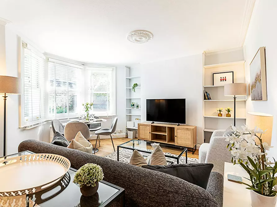 Immagine 1 di Appartamento in affitto  in Bloom Park Road a Hammersmith