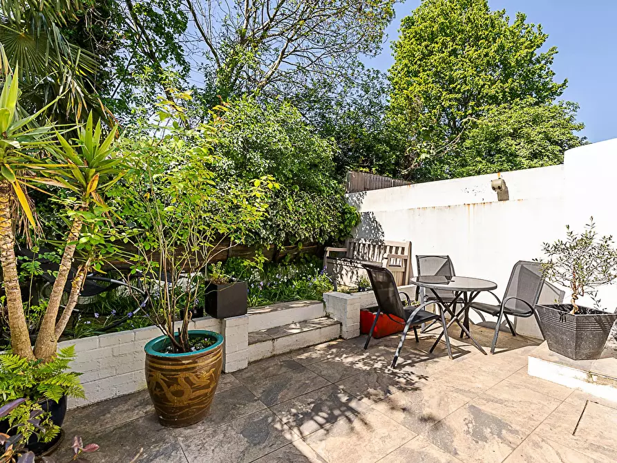 Immagine 4 di Appartamento in affitto  in Bracewell Road a Kensington