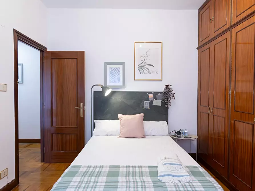 Immagine 3 di Camera in affitto  in Prim Kalea a Bilbao