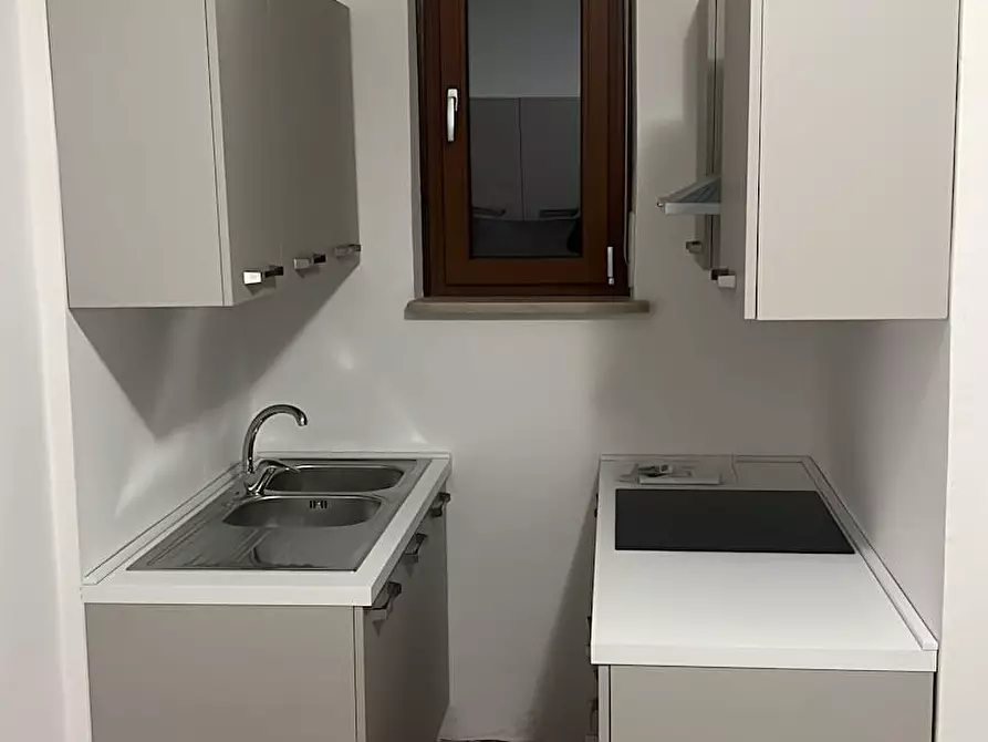 Immagine 3 di Camera in affitto  in Via Sanremo a Torino