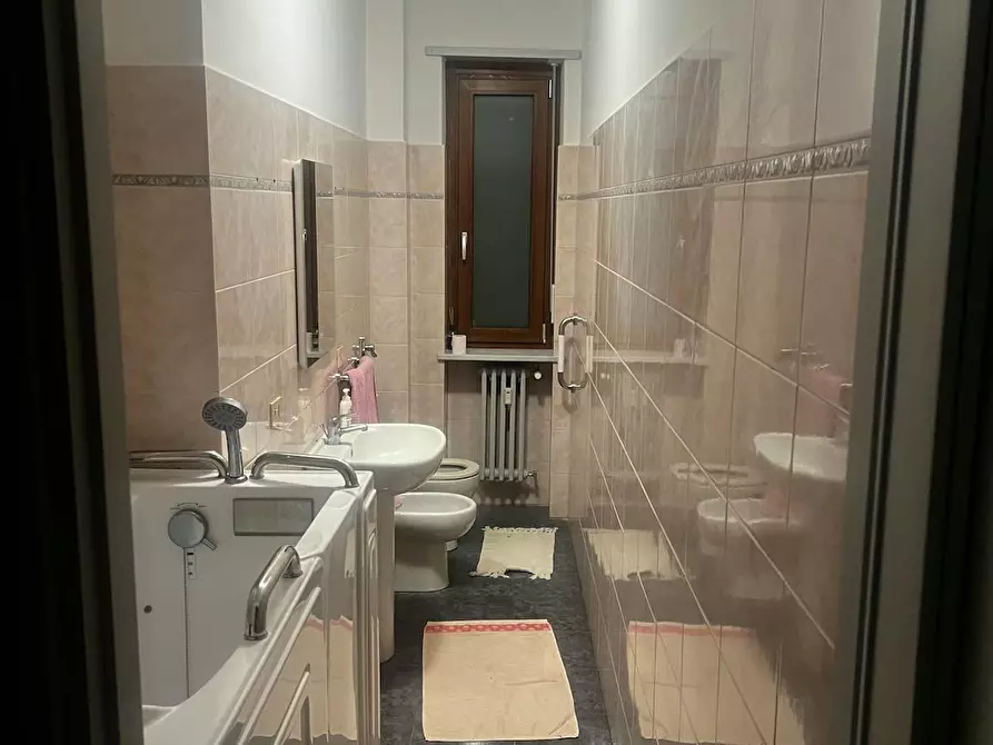 Immagine 4 di Camera in affitto  in Via Sanremo a Torino