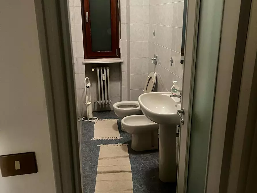 Immagine 5 di Camera in affitto  in Via Sanremo a Torino
