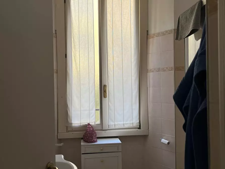 Immagine 6 di Camera in affitto  in Via Olindo Guerrini a Milano