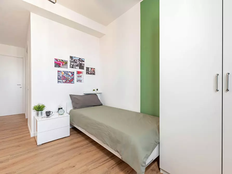Immagine 2 di Camera in affitto  in Via Enrico degli Scrovegni a Padova