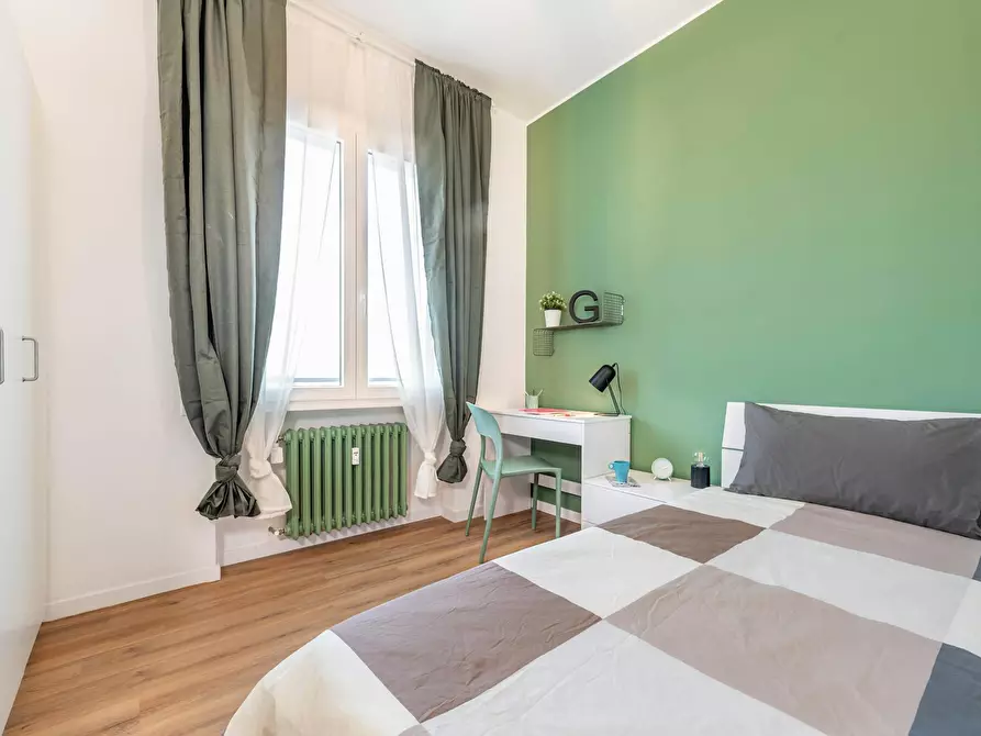 Immagine 1 di Camera in affitto  in Via Enrico degli Scrovegni a Padova