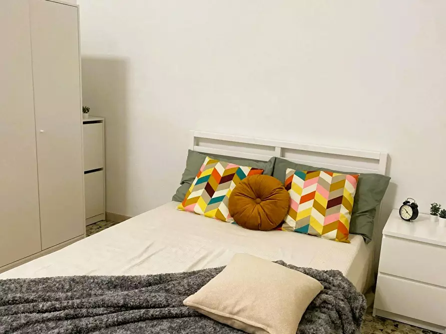 Immagine 2 di Camera in affitto  in Vicolo Franco Villa a Reggio Nell'emilia