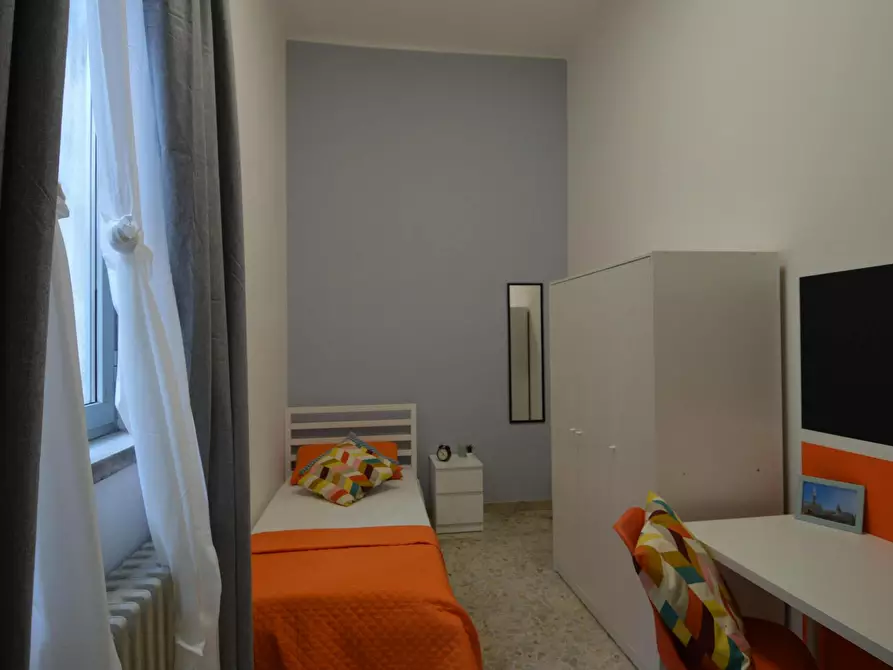 Immagine 4 di Camera in affitto  in Vicolo Franco Villa a Reggio Nell'emilia