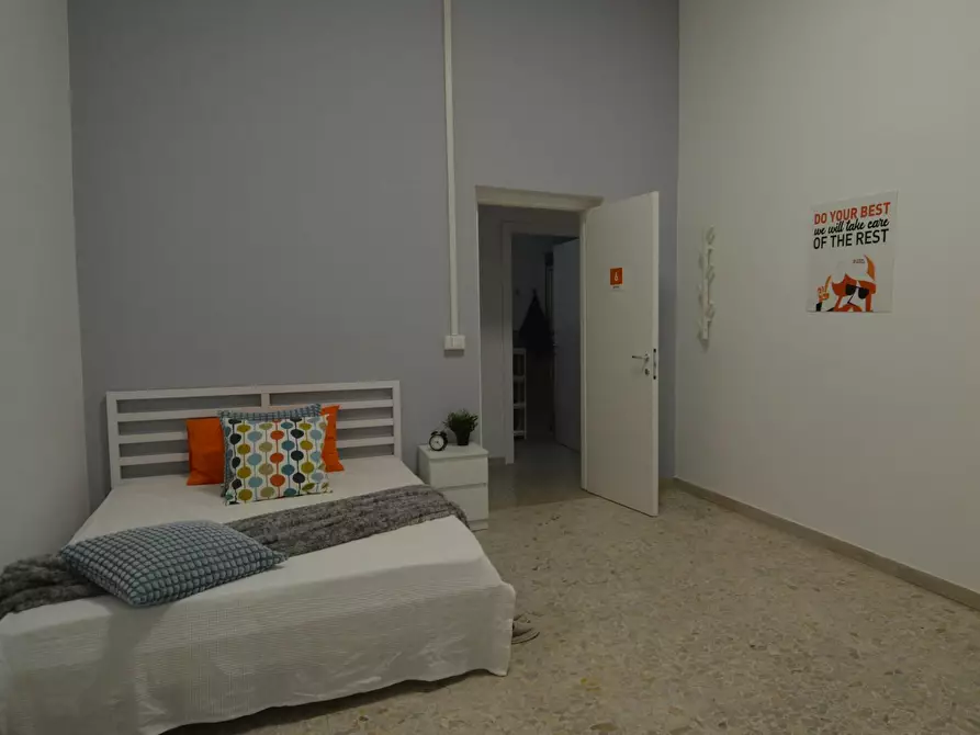 Immagine 2 di Camera in affitto  in Vicolo Franco Villa a Reggio Nell'emilia