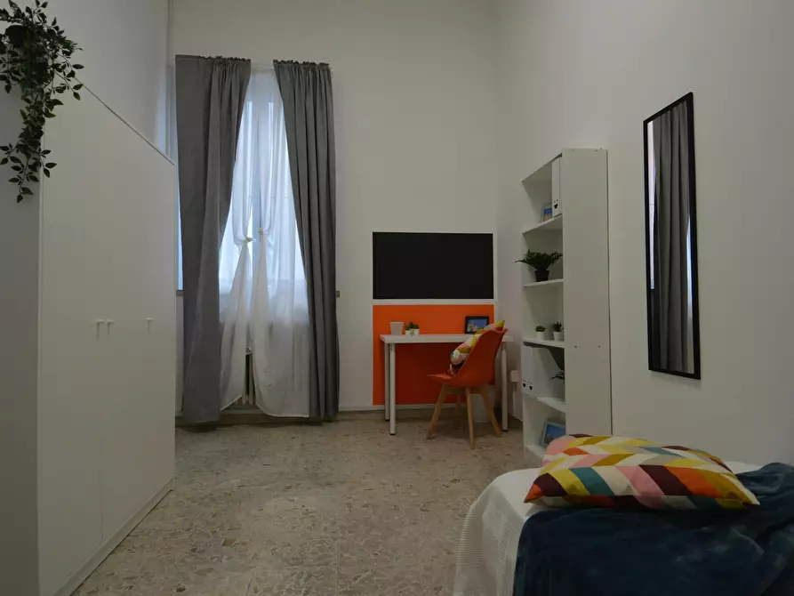 Immagine 4 di Camera in affitto  in Vicolo Franco Villa a Reggio Nell'emilia