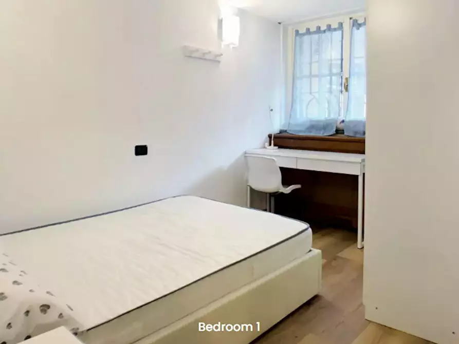 Immagine 2 di Camera in affitto  in Via Santa Maria Podone a Milano