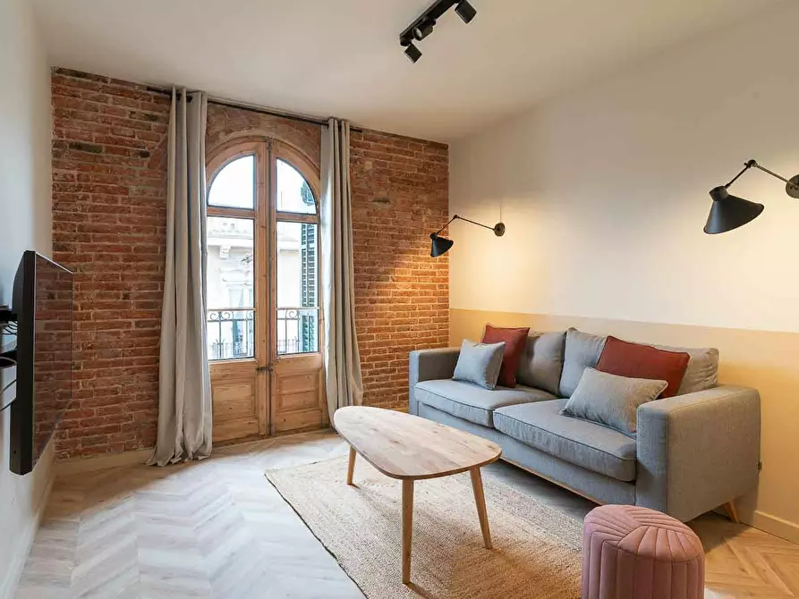 Immagine 1 di Appartamento in affitto  in Carrer de Blasco de Garay a Barcelona