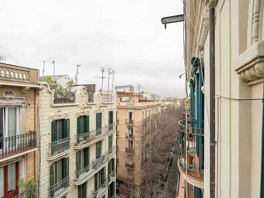 Immagine 6 di Appartamento in affitto  in Carrer de Blasco de Garay a Barcelona