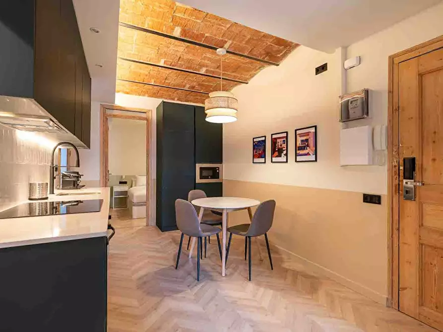 Immagine 8 di Appartamento in affitto  in Carrer de Blasco de Garay a Barcelona