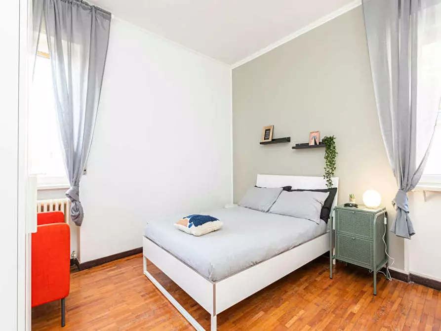 Immagine 1 di Camera in affitto  in Via Arcivescovo Romilli a Milano