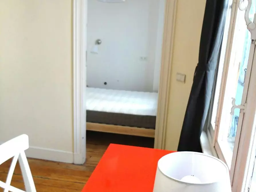 Immagine 8 di Camera in affitto  in Rue Stevin a Bruxelles