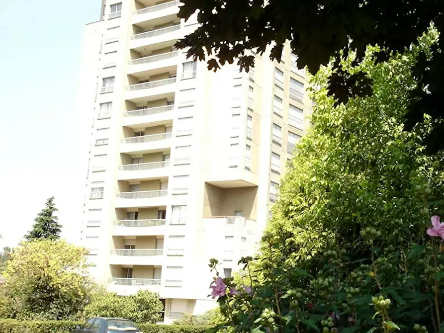 Immagine 7 di Camera in affitto  in Avenue du Maréchal de Lattre de Tassigny a Cachan