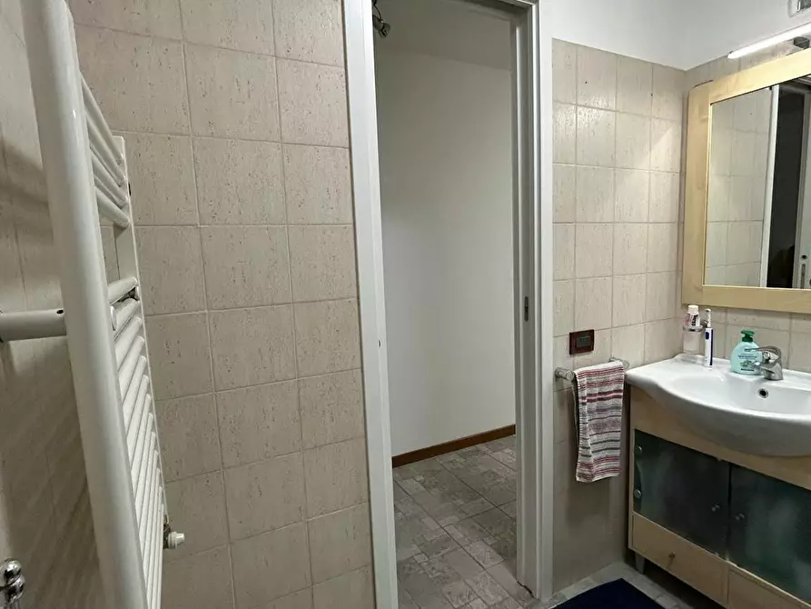 Immagine 9 di Camera in affitto  in Via dei Fontanili a Milano