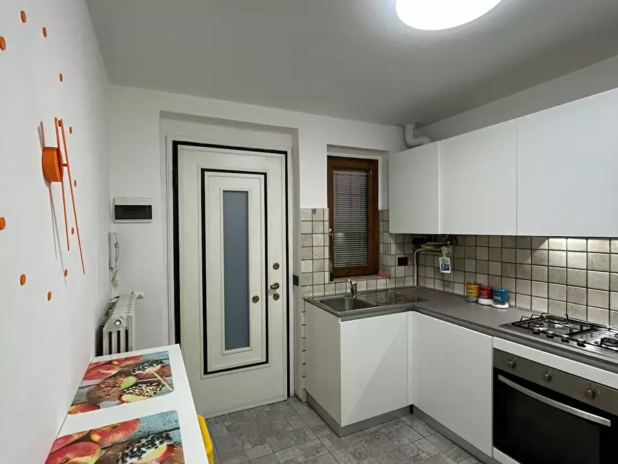 Immagine 3 di Camera in affitto  in Via dei Fontanili a Milano