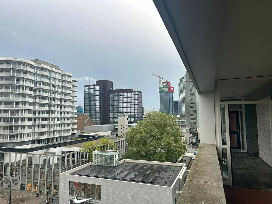 Immagine 9 di Camera in affitto  in Aert van Nesstraat a Rotterdam
