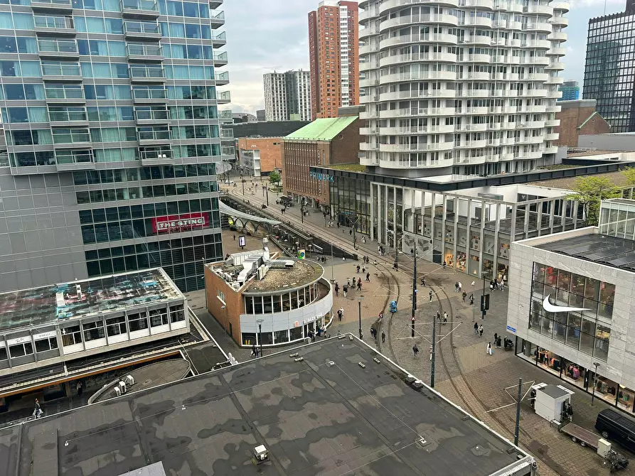 Immagine 2 di Camera in affitto  in Aert van Nesstraat a Rotterdam