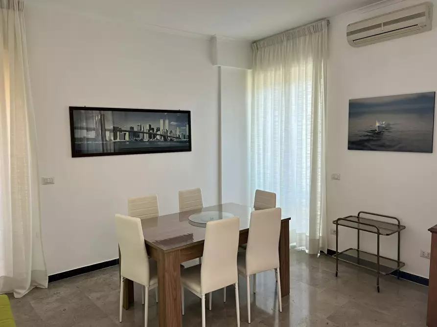 Immagine 4 di Appartamento in affitto  in Via Ettore Mambretti a Roma
