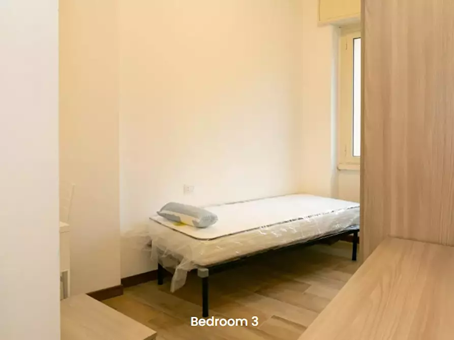 Immagine 1 di Camera in affitto  in Via Umberto Fogagnolo a Sesto San Giovanni