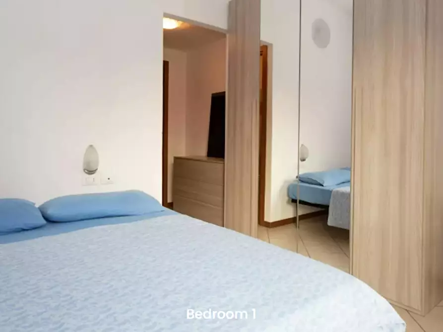 Immagine 1 di Camera in affitto  in Via Umberto Fogagnolo a Sesto San Giovanni
