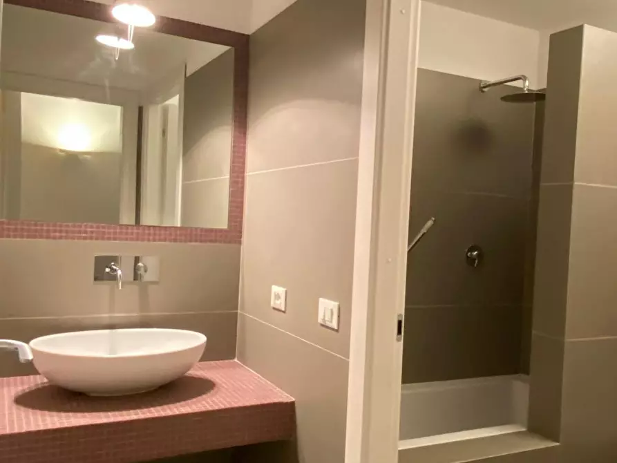 Immagine 6 di Casa indipendente in affitto  in Ripa di Porta Ticinese a Milano