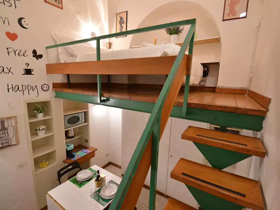 Immagine 7 di Appartamento in affitto  in Via Camillo Cavour a Firenze