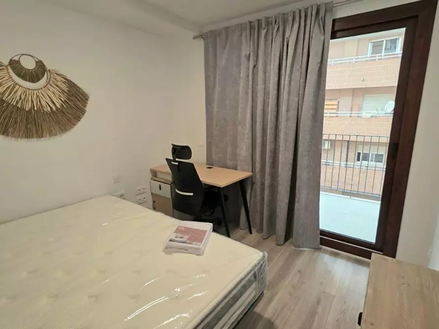 Immagine 7 di Appartamento in affitto  in Carrer d'Esteve Ballester a Valencia