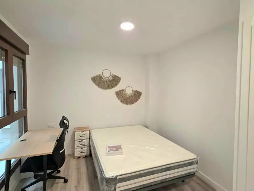 Immagine 4 di Appartamento in affitto  in Carrer d'Esteve Ballester a Valencia