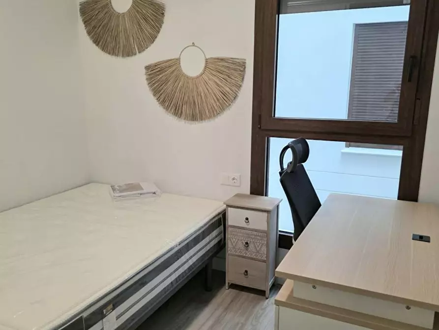 Immagine 10 di Appartamento in affitto  in Carrer d'Esteve Ballester a Valencia