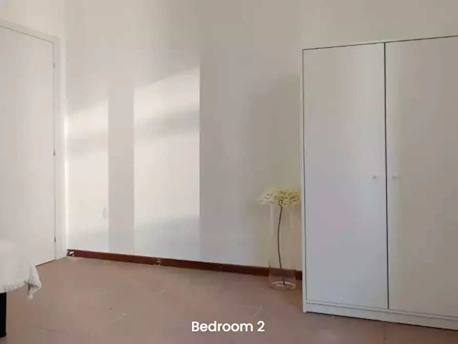 Immagine 3 di Camera in affitto  in Via Anton Giulio Barrili a Milano