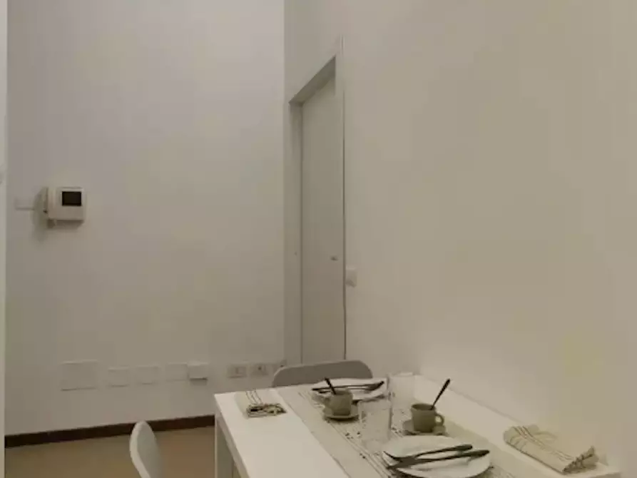 Immagine 5 di Camera in affitto  in Via Anton Giulio Barrili a Milano