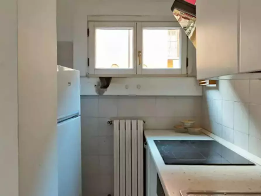 Immagine 10 di Camera condivisa in affitto  in Via Anton Giulio Barrili a Milano