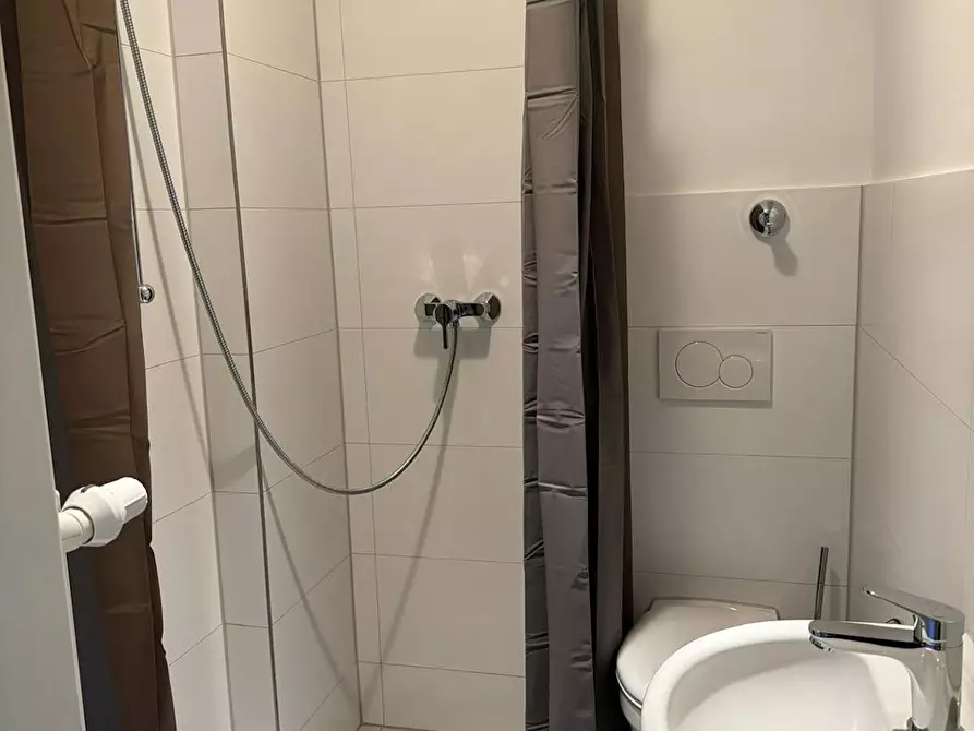 Immagine 7 di Camera in affitto  in Rosenstraße a Düsseldorf