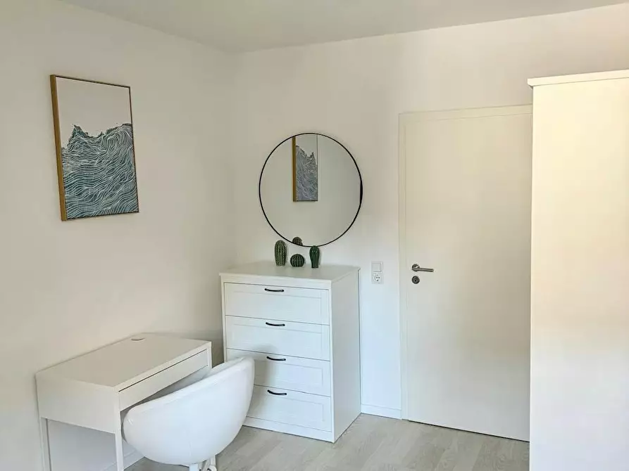 Immagine 1 di Appartamento in affitto  in Rosenstraße a Düsseldorf