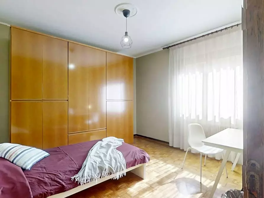 Immagine 4 di Camera in affitto  in Via Bosco Wollemborg a Padova