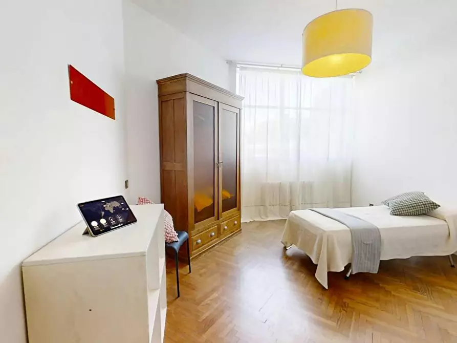 Immagine 3 di Camera in affitto  in Riviera Albertino Mussato a Padova
